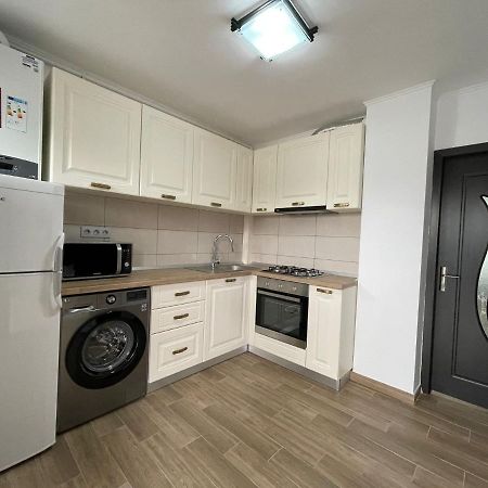 M & I Apartment 2 Targu-Mures Bagian luar foto