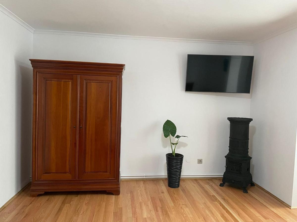 M & I Apartment 2 Targu-Mures Bagian luar foto